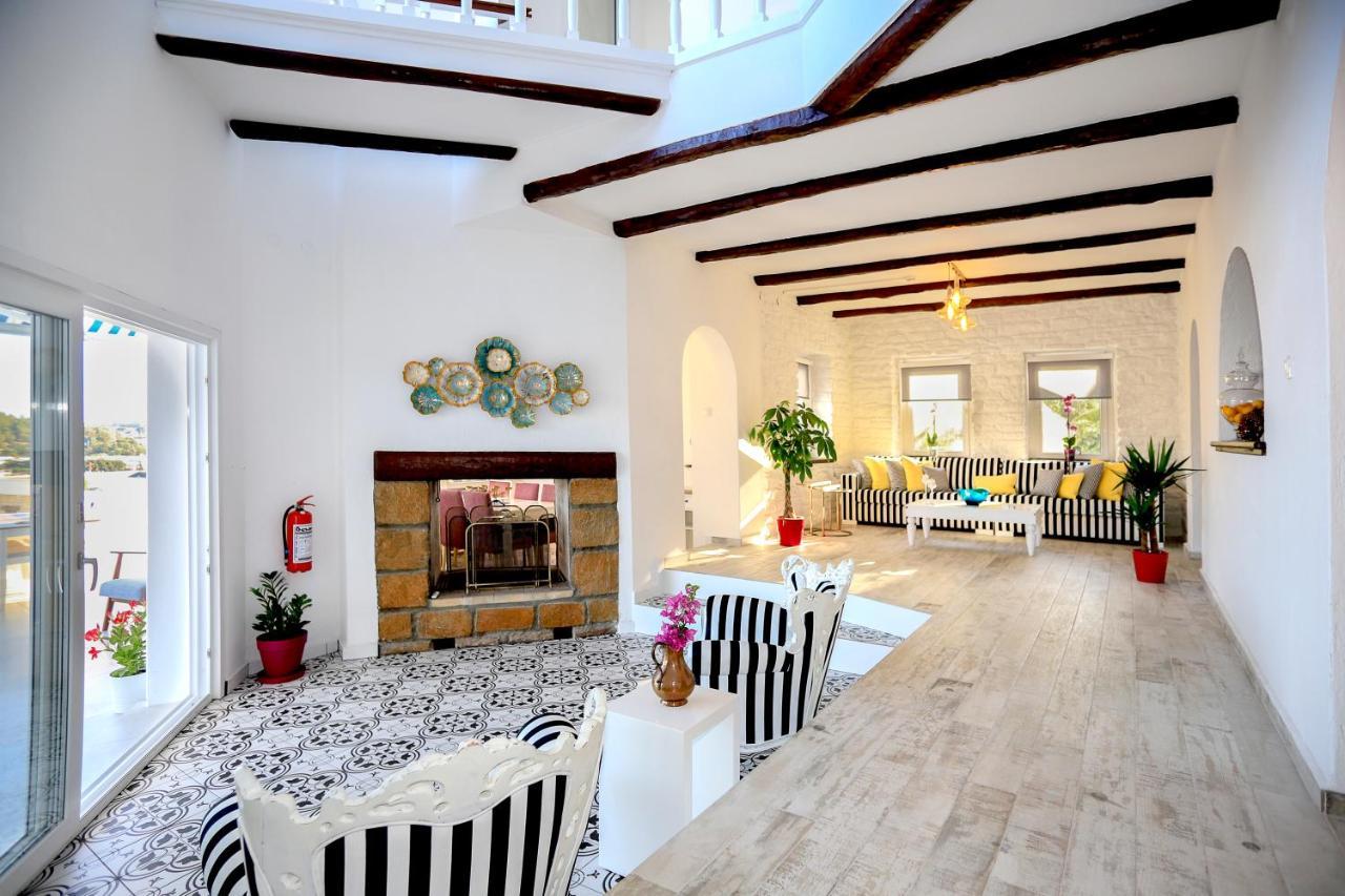 Flag Suites +12 Bodrum Kültér fotó