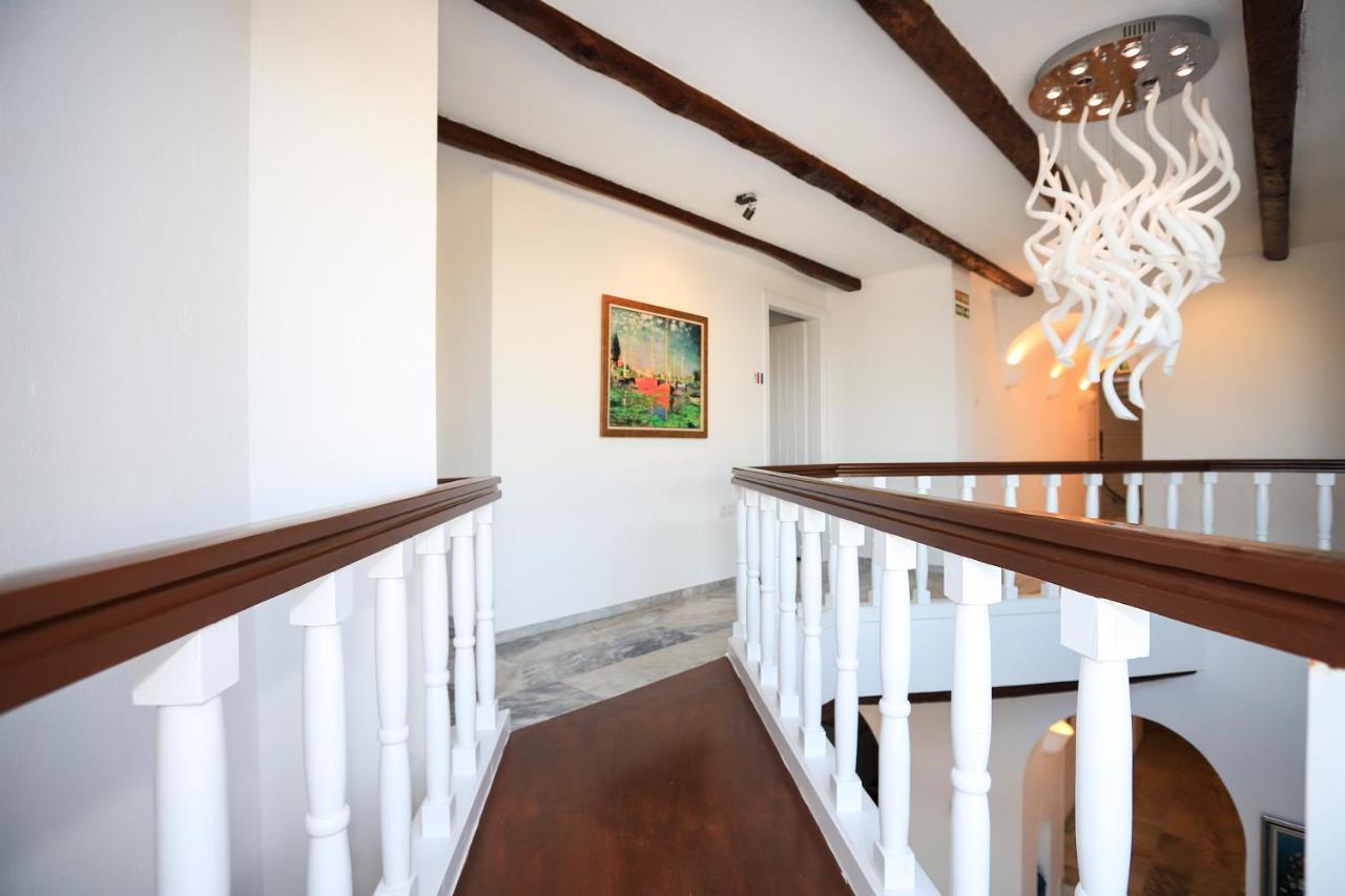 Flag Suites +12 Bodrum Kültér fotó