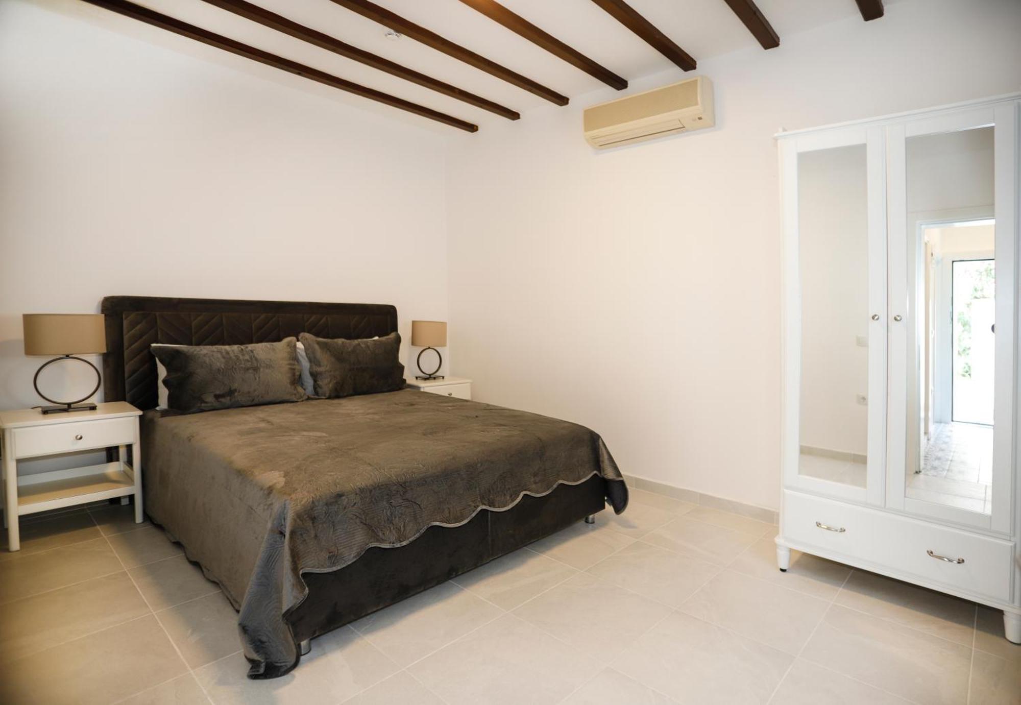 Flag Suites +12 Bodrum Szoba fotó